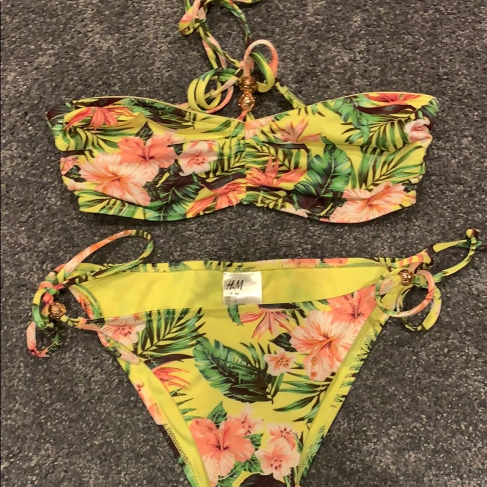 H&M bikini set